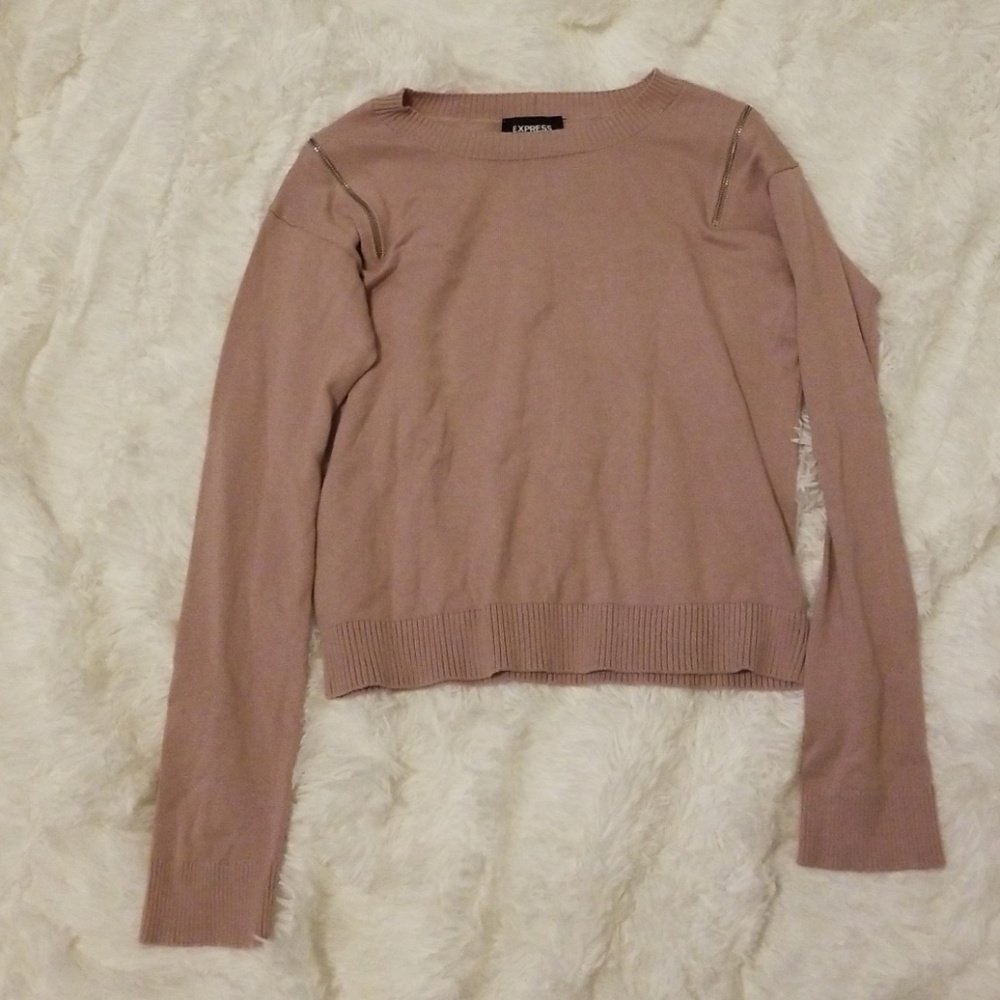 Pink sweater